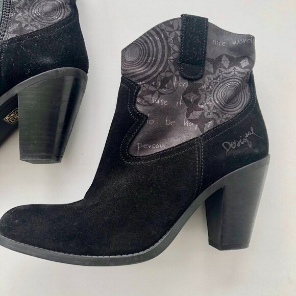 DESIGUAL Suede Ankle Boot Western Boho Style Black Grey Design Pink EU 39/US 8.5 - Picture 9 of 16